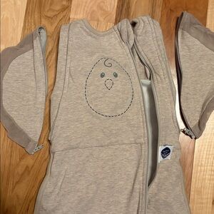 New Nested Bean Zen One Swaddle in Beige and White - 3-6M